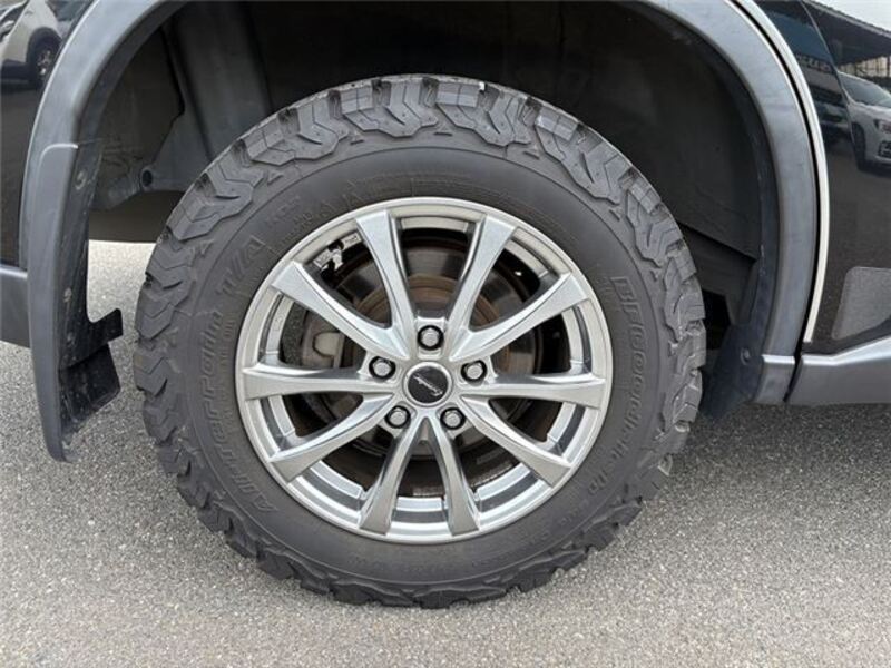X-TRAIL