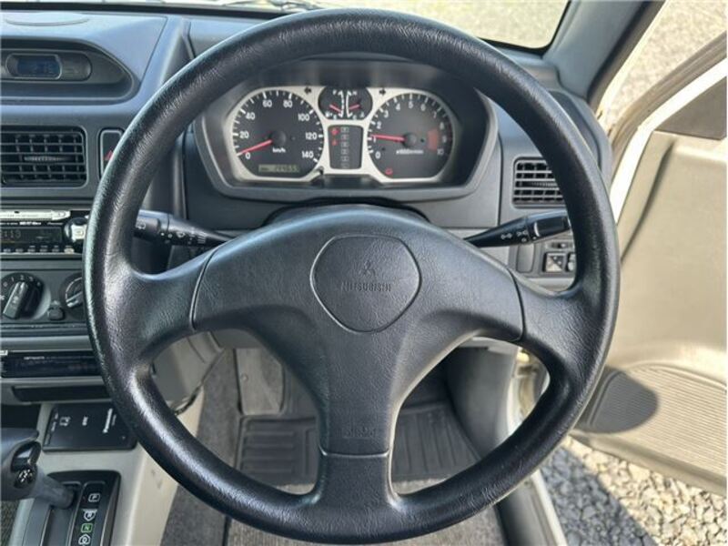 PAJERO MINI