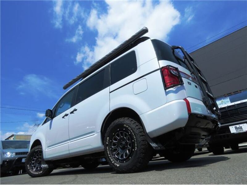 DELICA D5