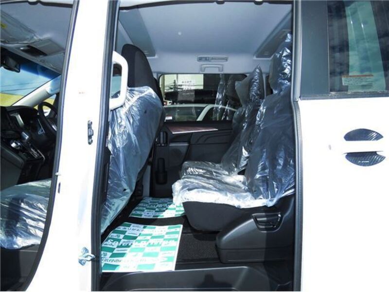 DELICA D5