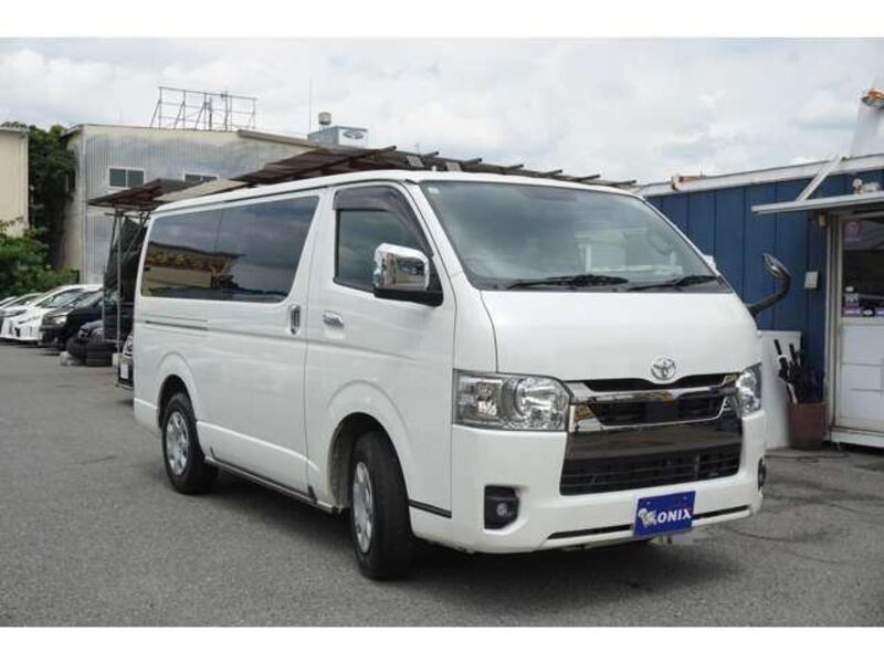 HIACE VAN