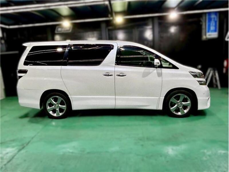 VELLFIRE