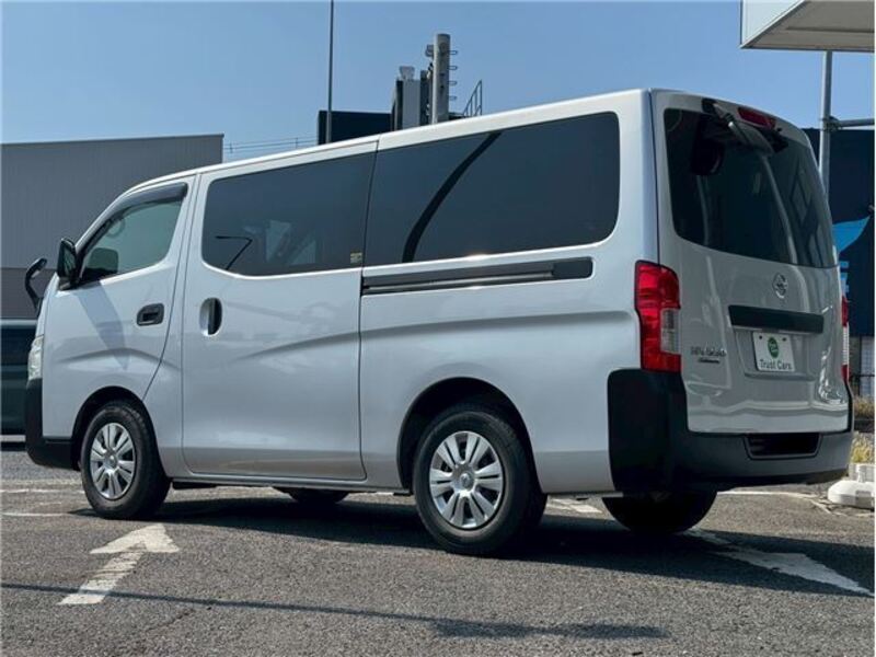 NV350 CARAVAN