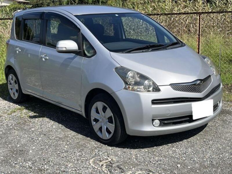TOYOTA RACTIS