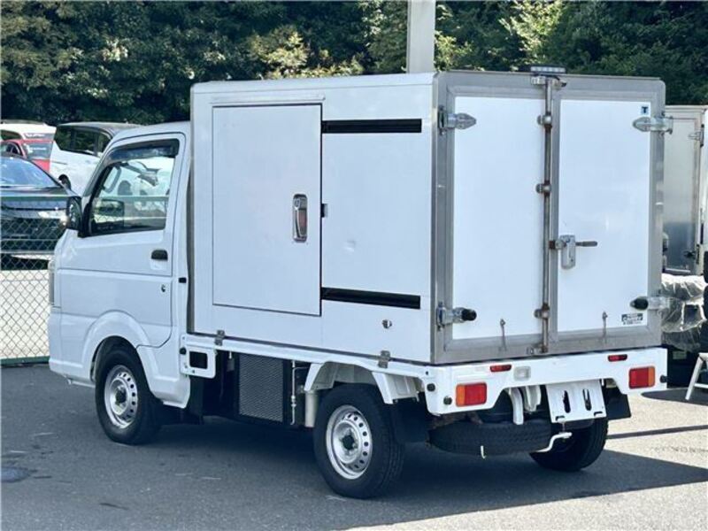 CARRY TRUCK