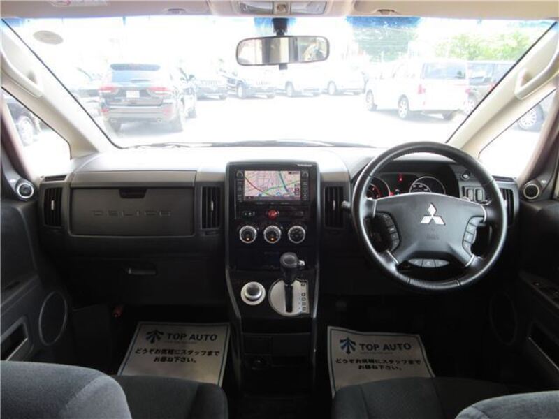 DELICA D5