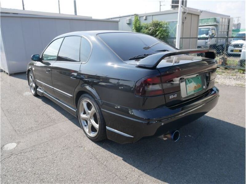 LEGACY B4
