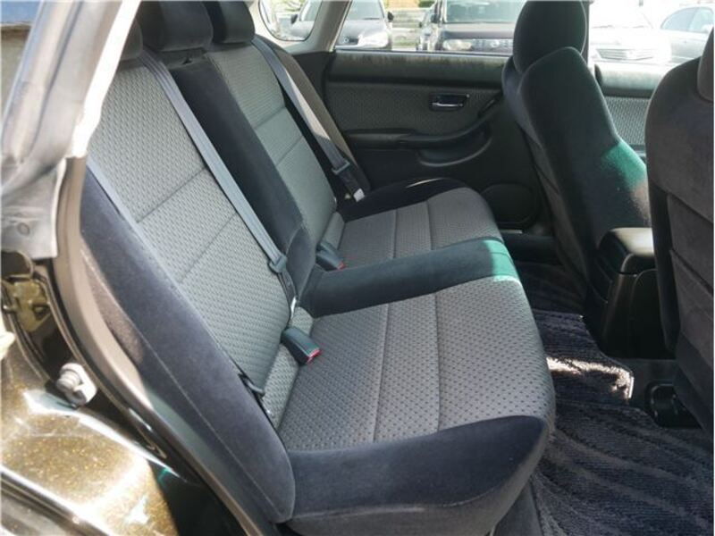 LEGACY B4