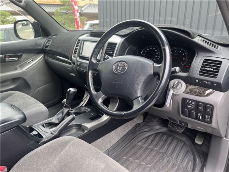 LAND CRUISER PRADO
