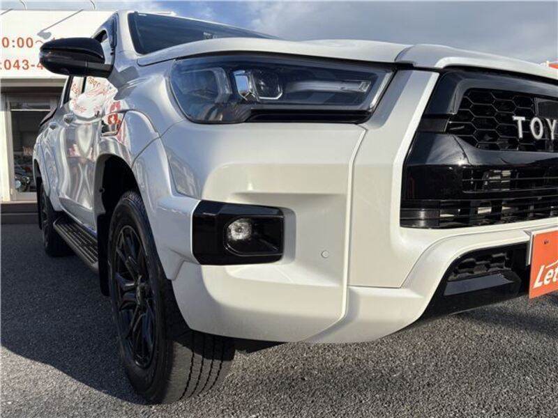 HILUX