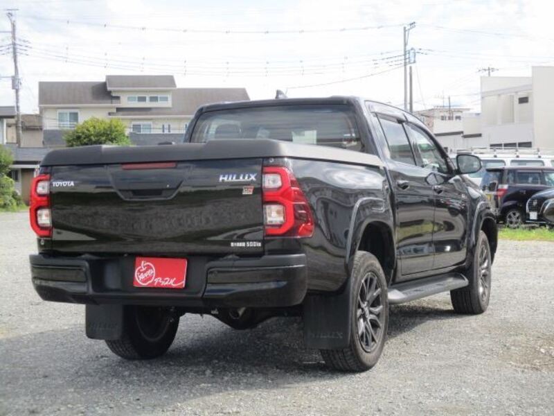 HILUX