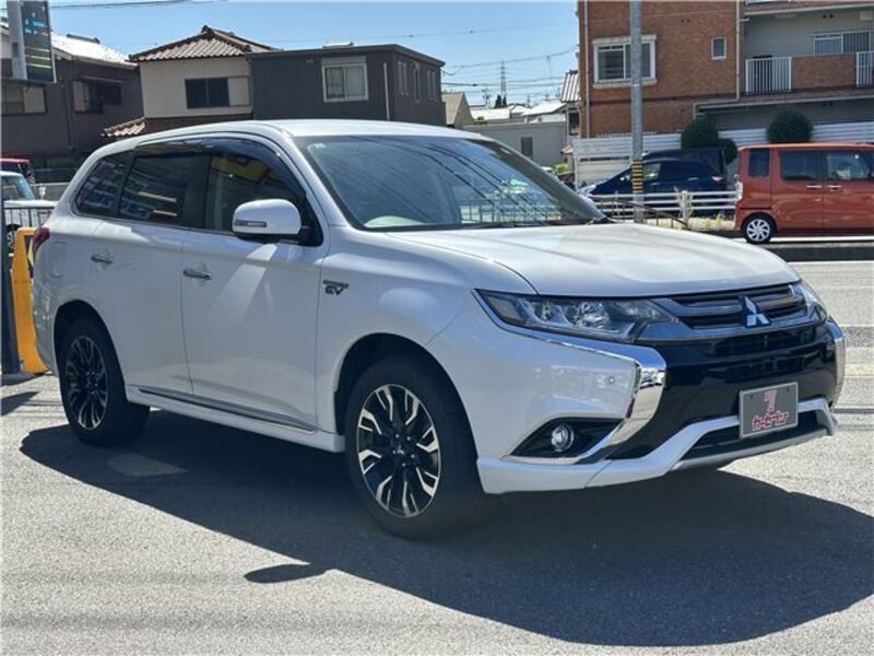 OUTLANDER PHEV