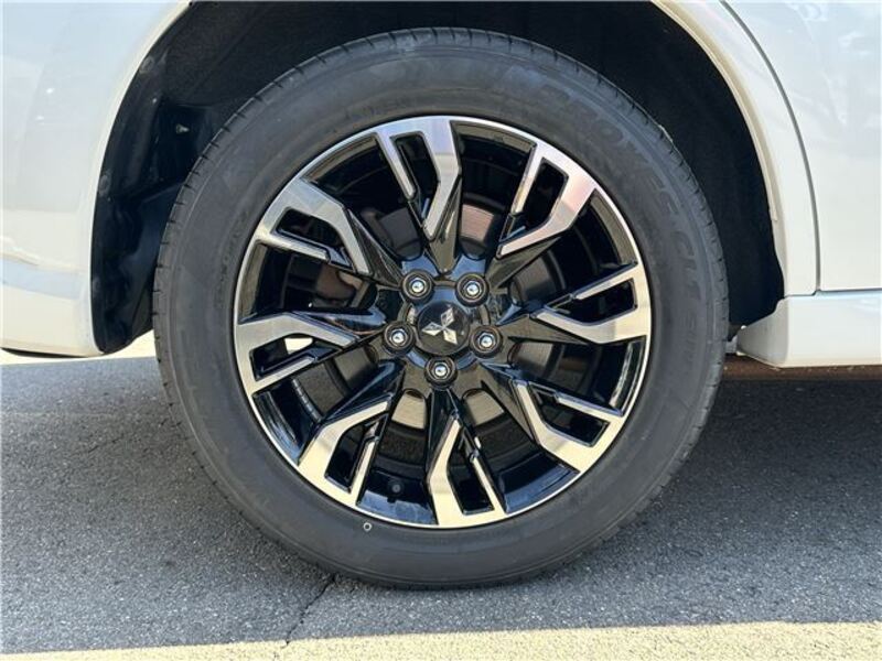 OUTLANDER PHEV