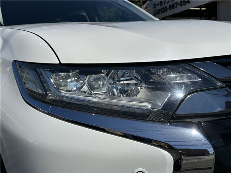 OUTLANDER PHEV