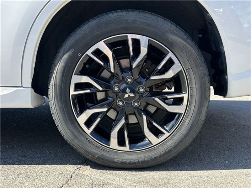 OUTLANDER PHEV