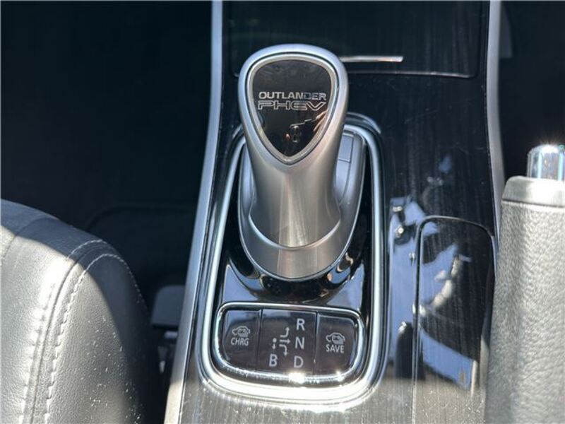 OUTLANDER PHEV