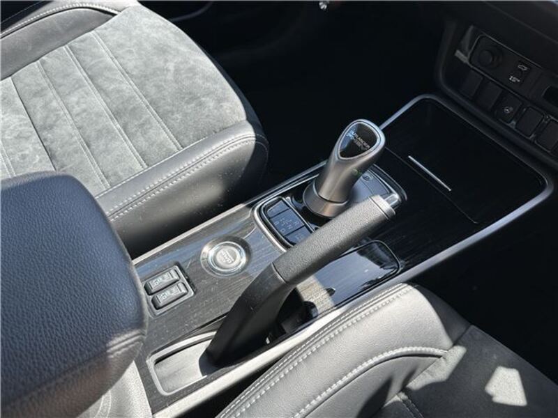 OUTLANDER PHEV