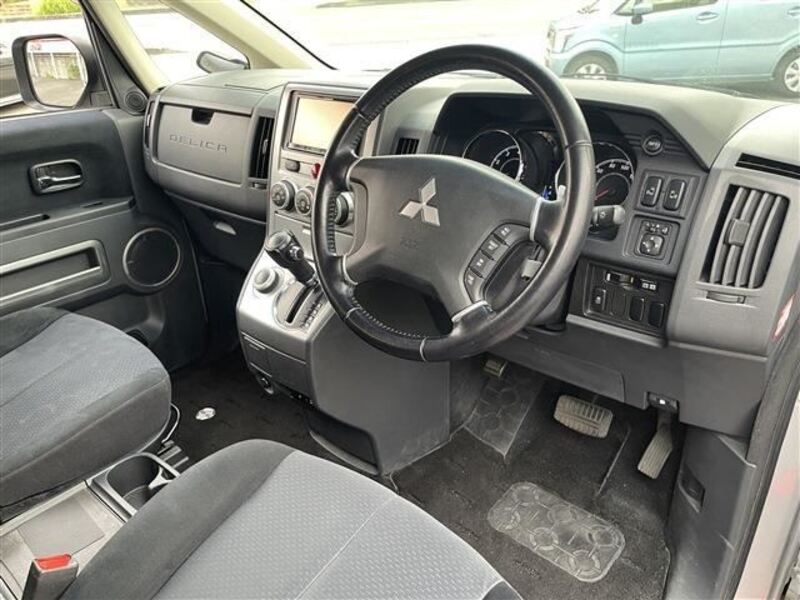 DELICA D5
