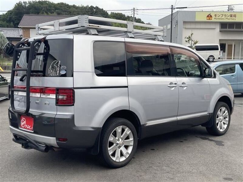 DELICA D5