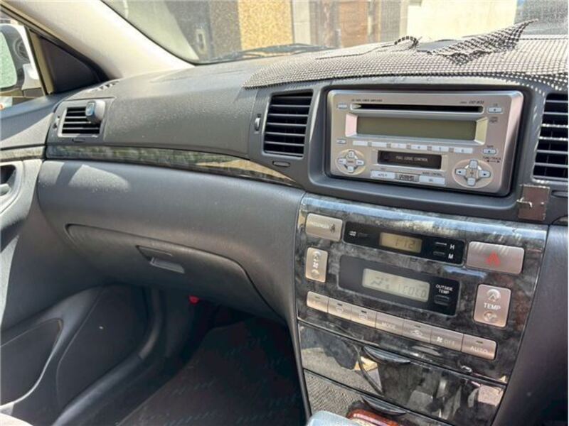 COROLLA FIELDER