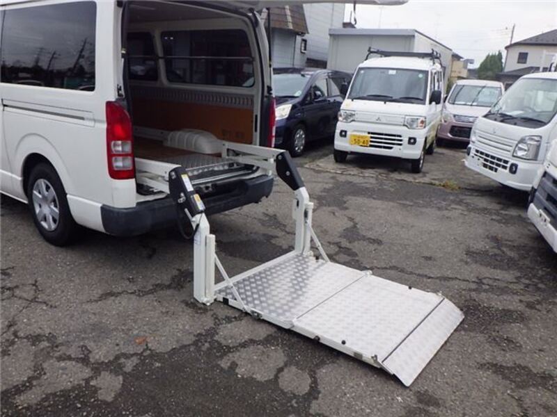 HIACE