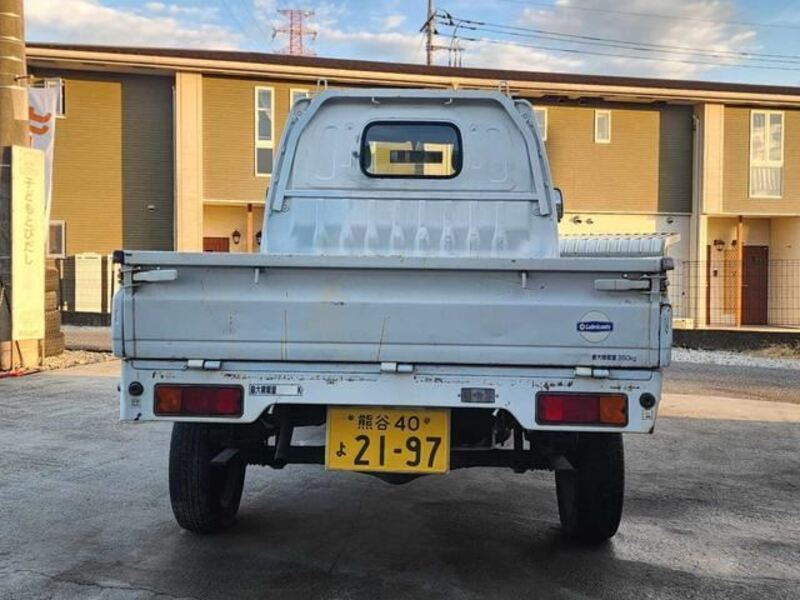 CARRY TRUCK