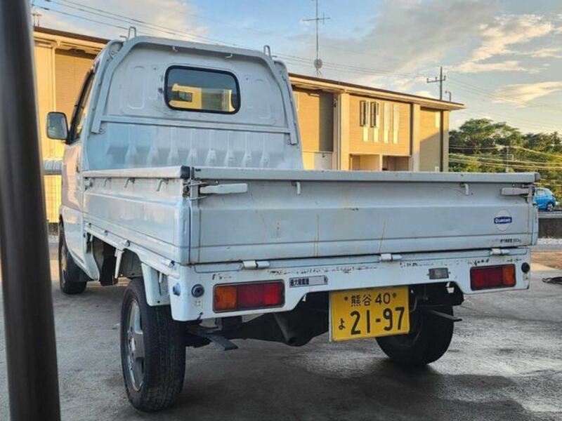 CARRY TRUCK