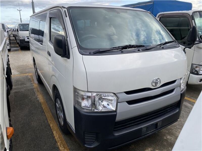 HIACE VAN