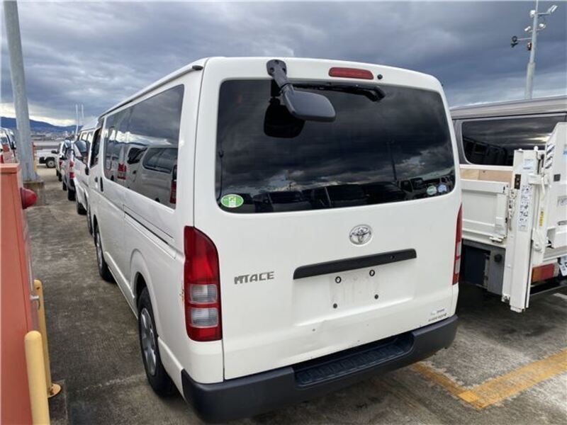 HIACE VAN