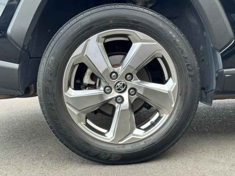 RAV4