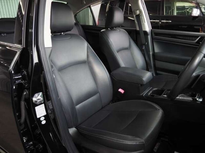 LEGACY B4
