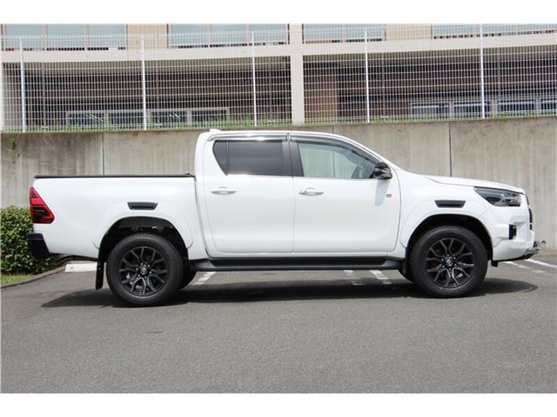 HILUX