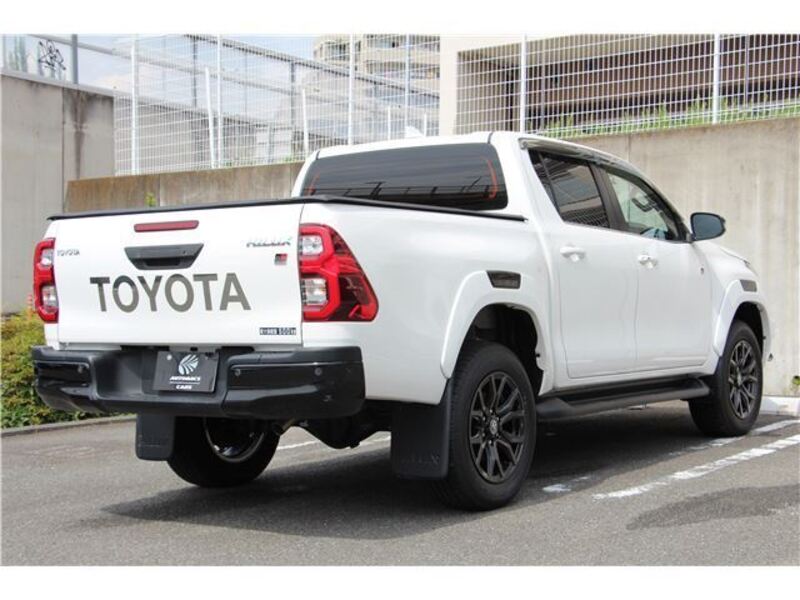 HILUX