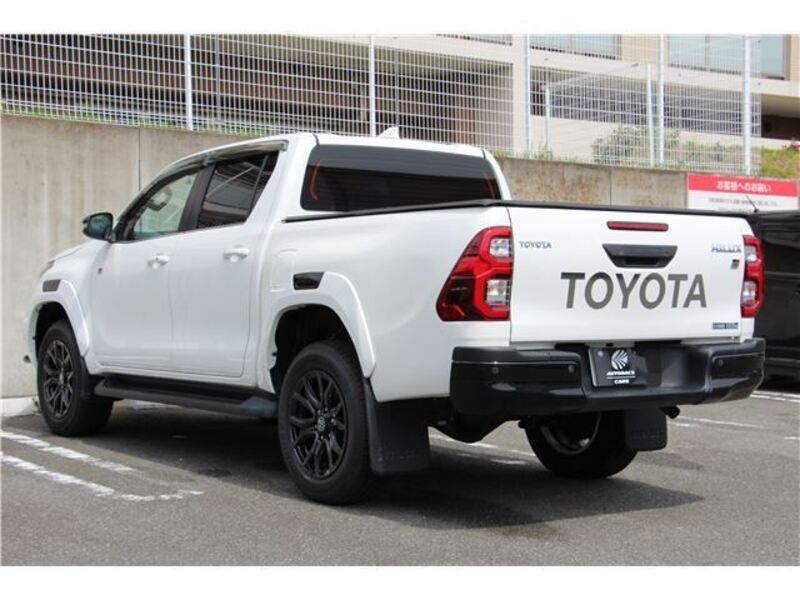 HILUX