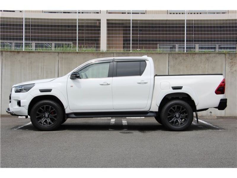 HILUX