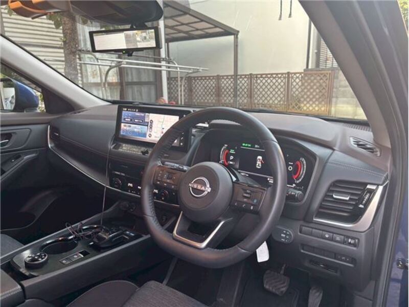 X-TRAIL