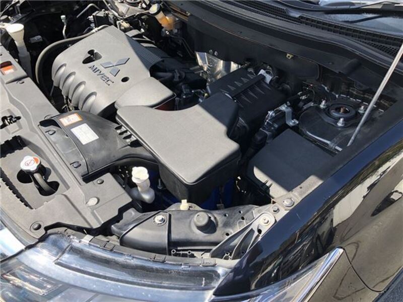 OUTLANDER