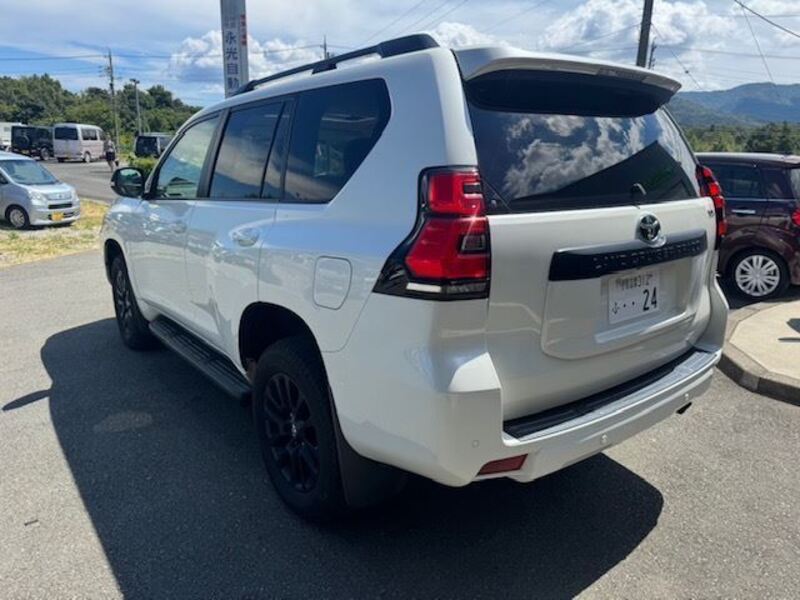 LAND CRUISER PRADO