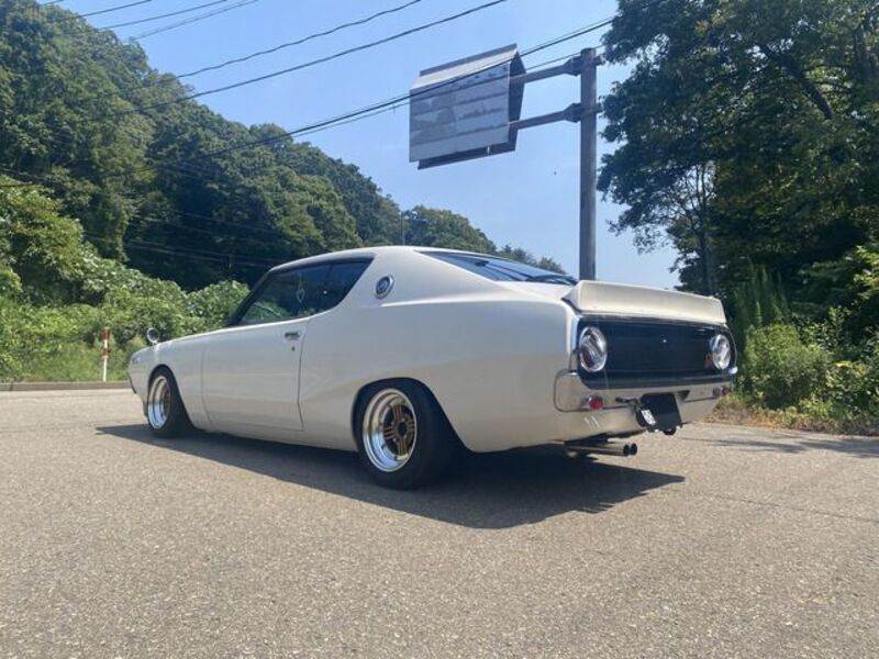SKYLINE