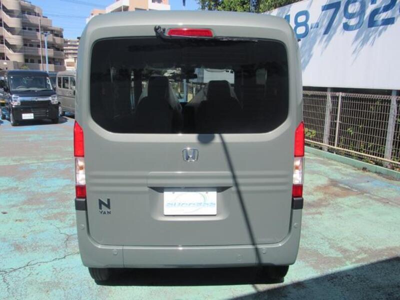 N-VAN