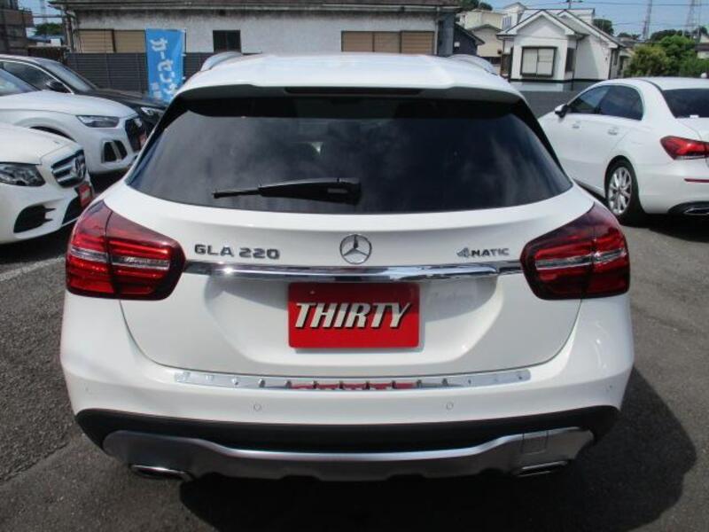 GLA CLASS
