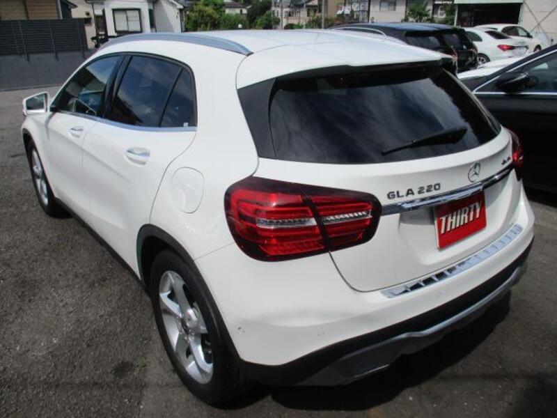 GLA CLASS