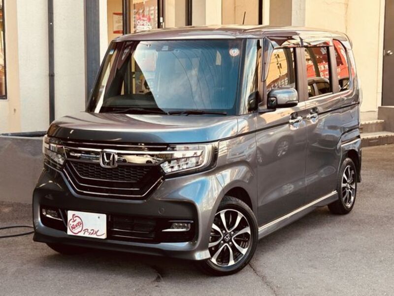 HONDA N BOX CUSTOM