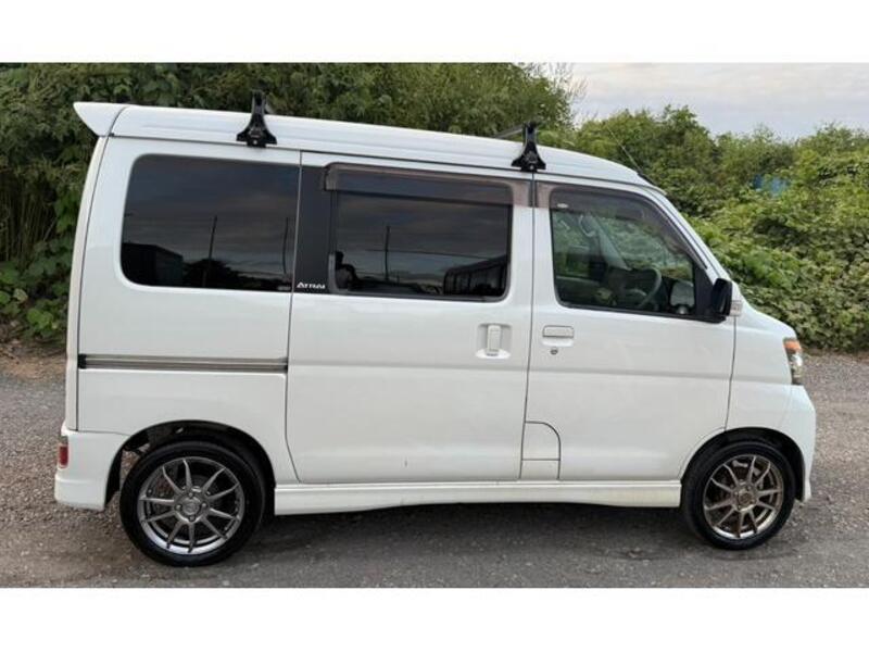 ATRAI WAGON