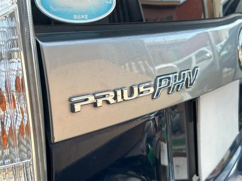 PRIUS PHV