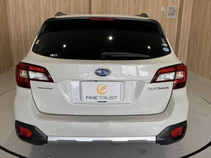 LEGACY OUTBACK