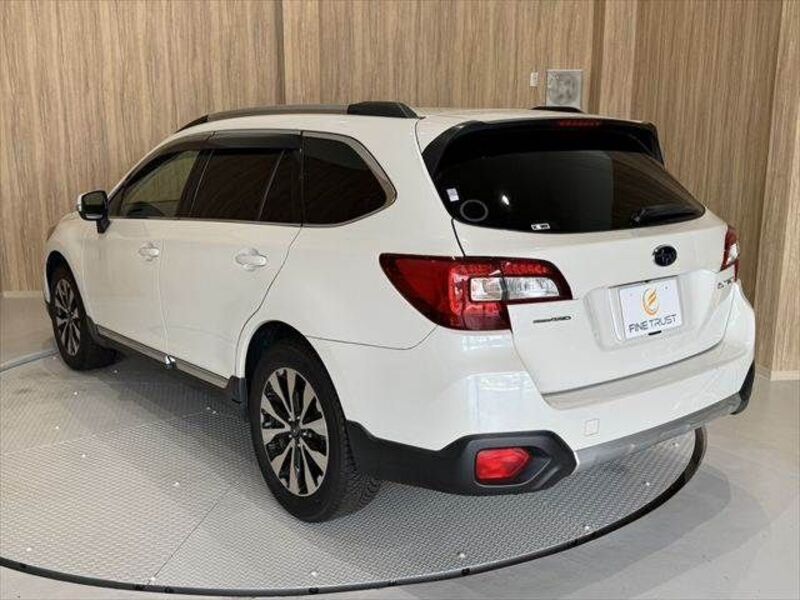 LEGACY OUTBACK