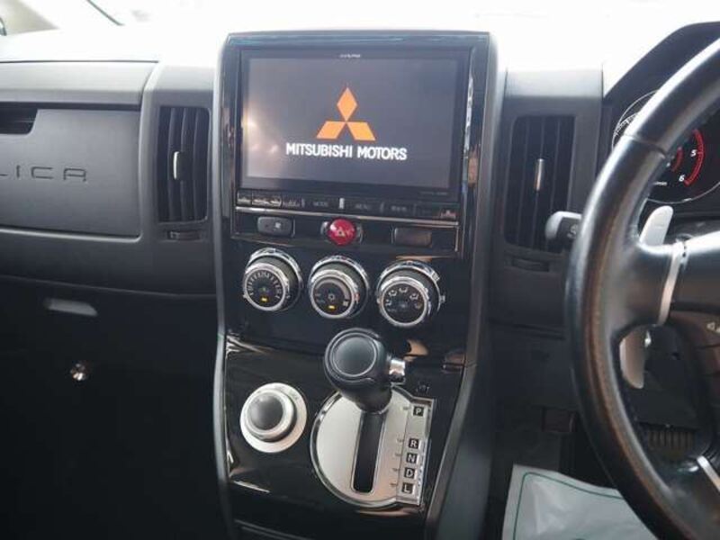 DELICA D5