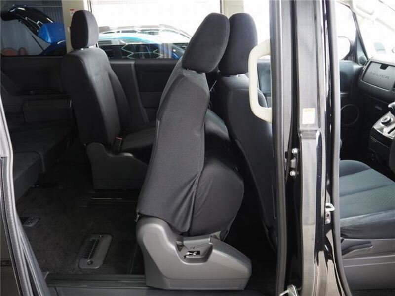 DELICA D5