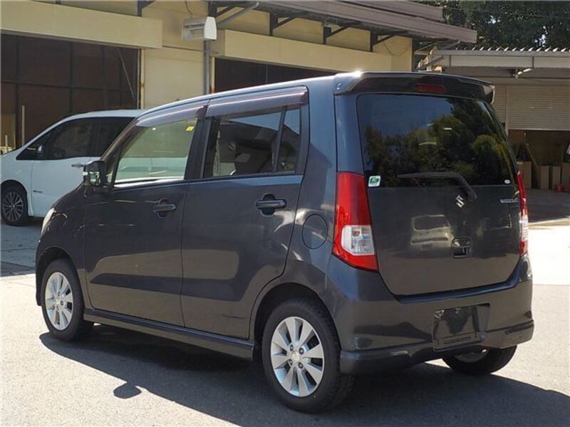 WAGON R